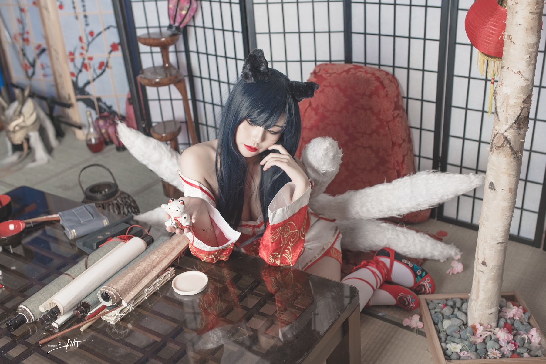 SAINT Photolife – Yuna (유나) – Ahri - P14