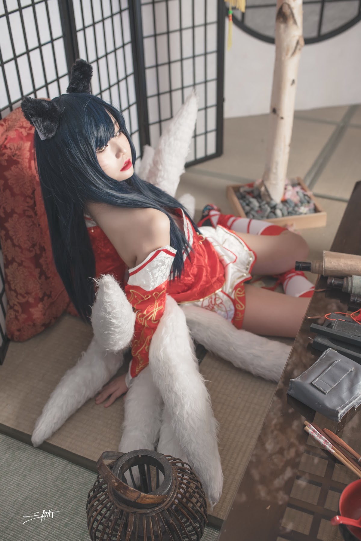 SAINT Photolife – Yuna (유나) – Ahri - P16