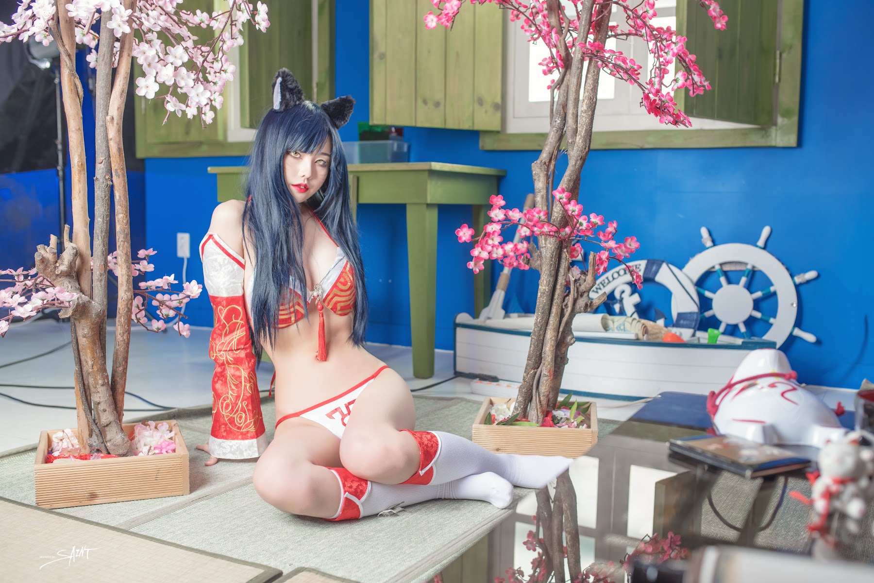 SAINT Photolife – Yuna (유나) – Ahri - P23