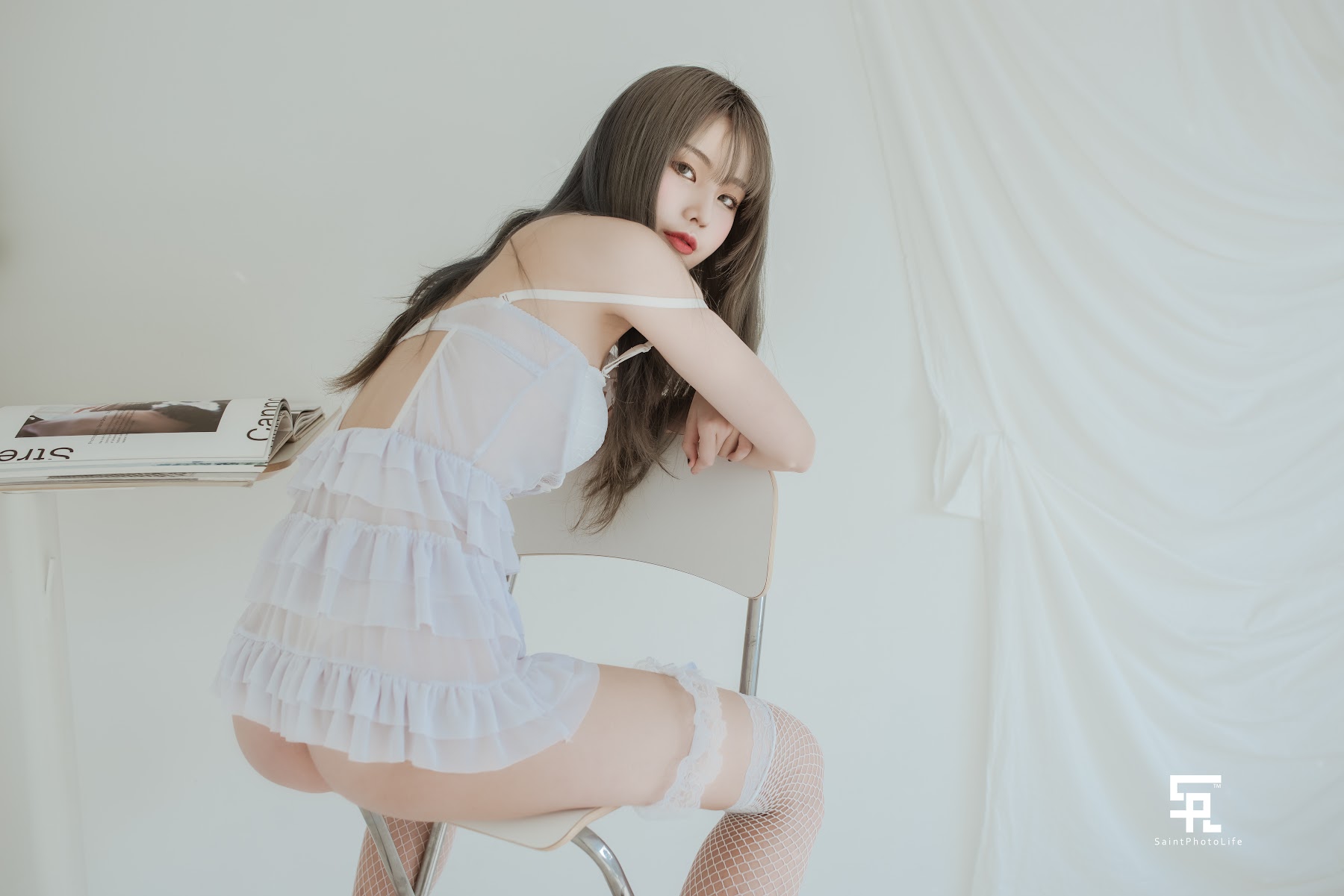 SAINT Photolife – Yuna (유나) – Growing Up Vol.1 - P13