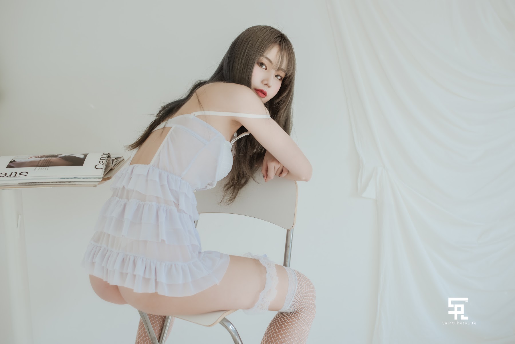 SAINT Photolife – Yuna (유나) – Growing Up Vol.1 - P14