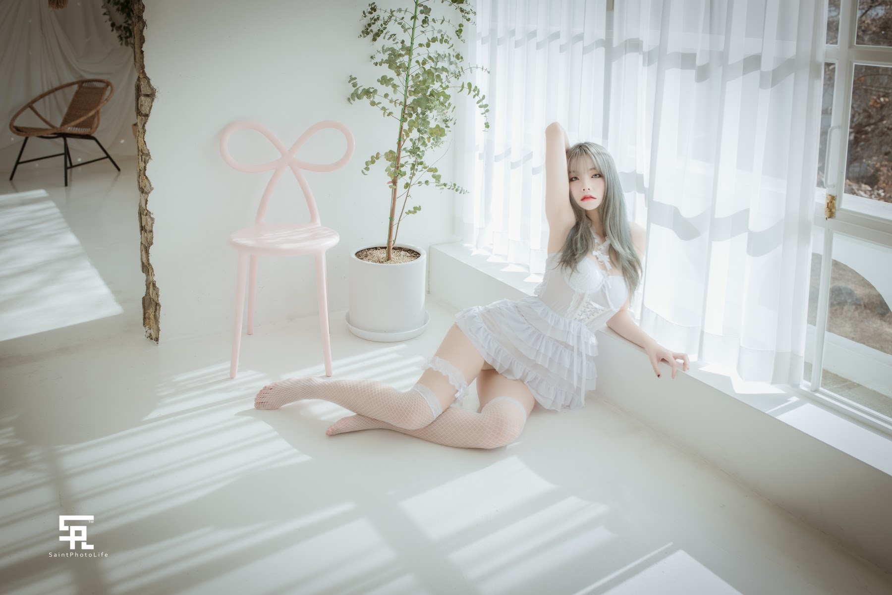 SAINT Photolife – Yuna (유나) – Growing Up Vol.1 - P16