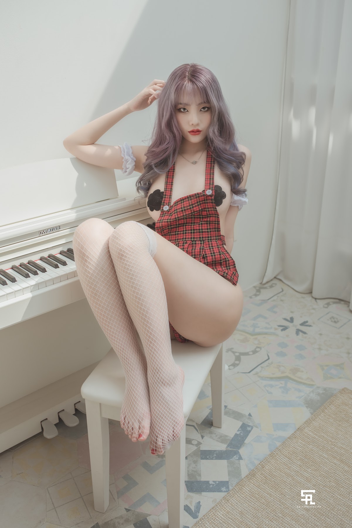 SAINT Photolife – Yuna (유나) – Growing Up Vol.2 - P22