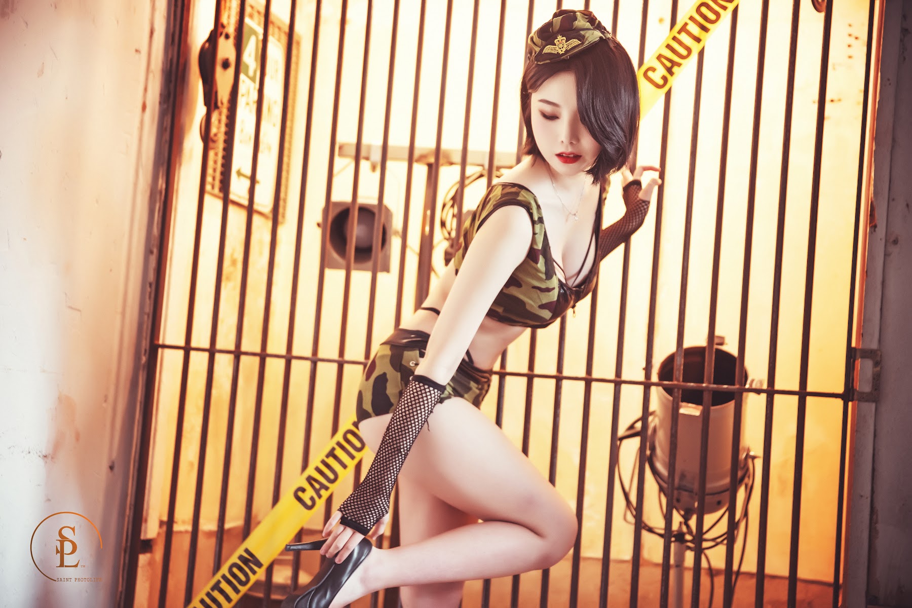 SAINT Photolife – Yuna (유나) – Yuna’s Wild - P27