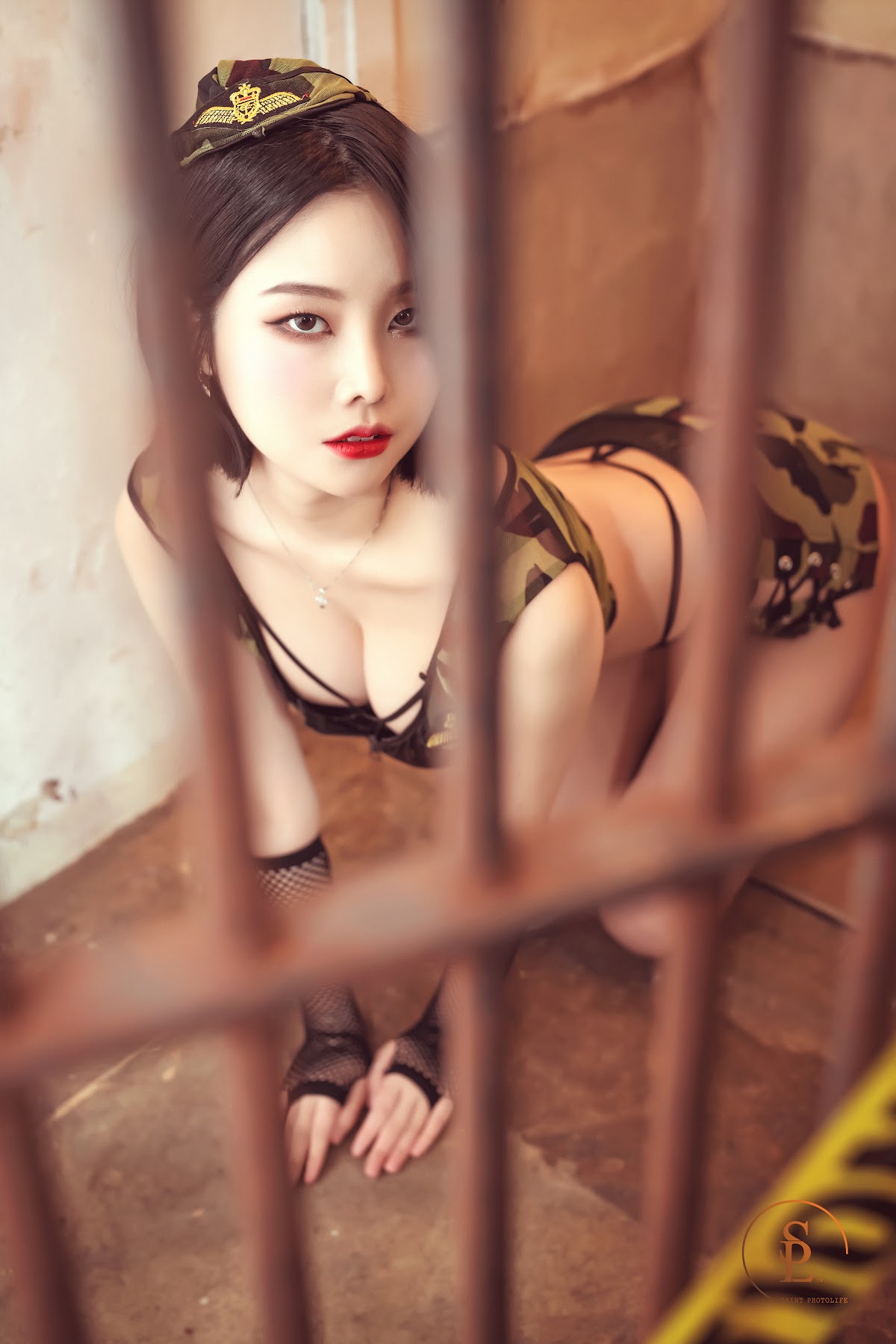 SAINT Photolife – Yuna (유나) – Yuna’s Wild - P30