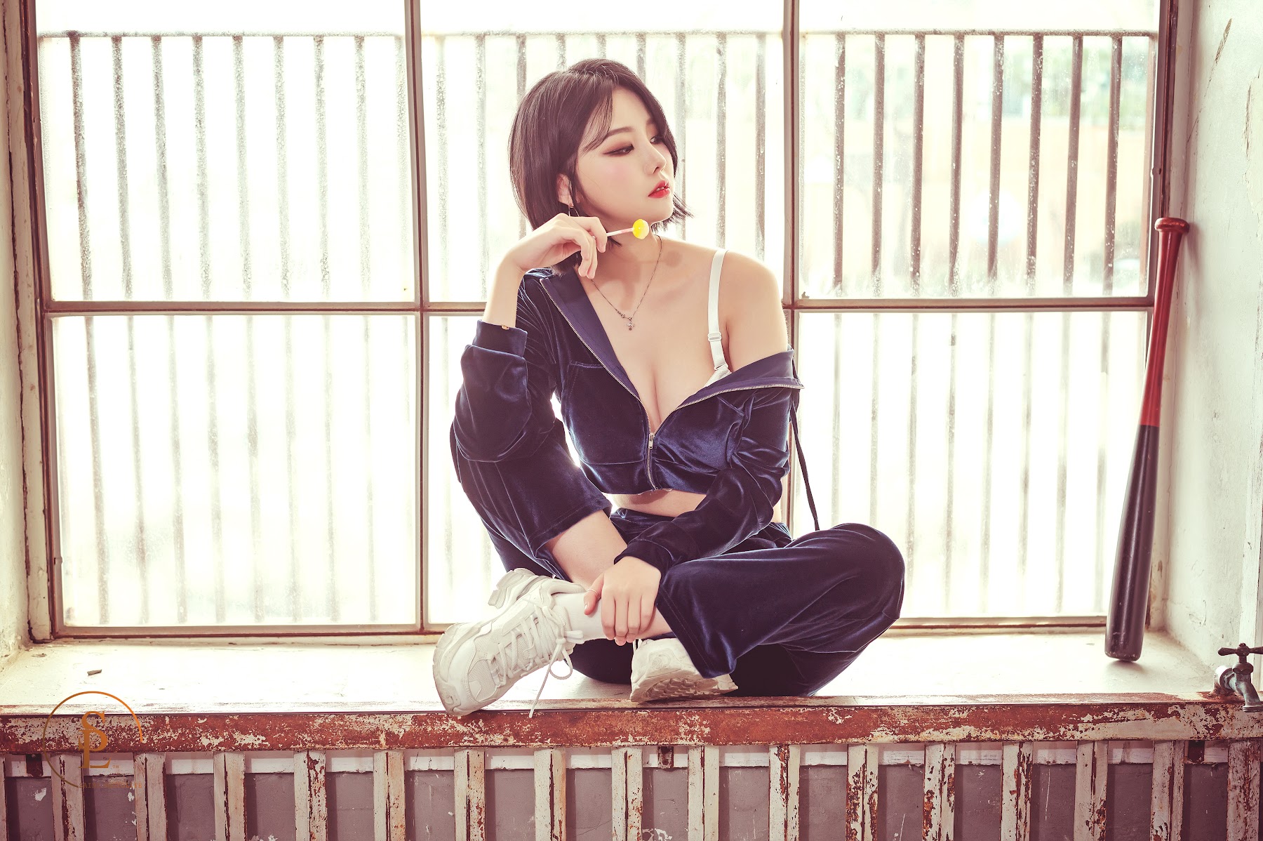 SAINT Photolife – Yuna (유나) – Yuna’s Wild - P31