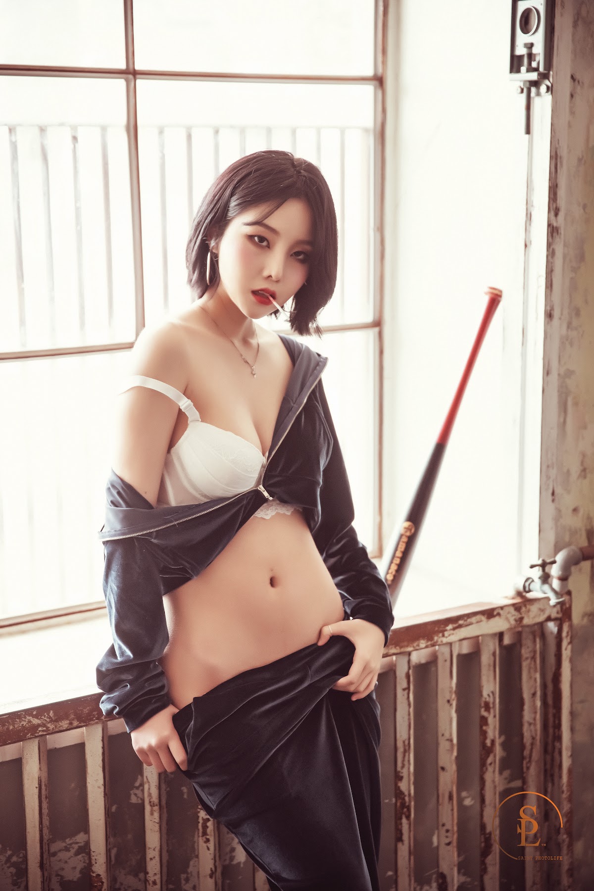 SAINT Photolife – Yuna (유나) – Yuna’s Wild - P42