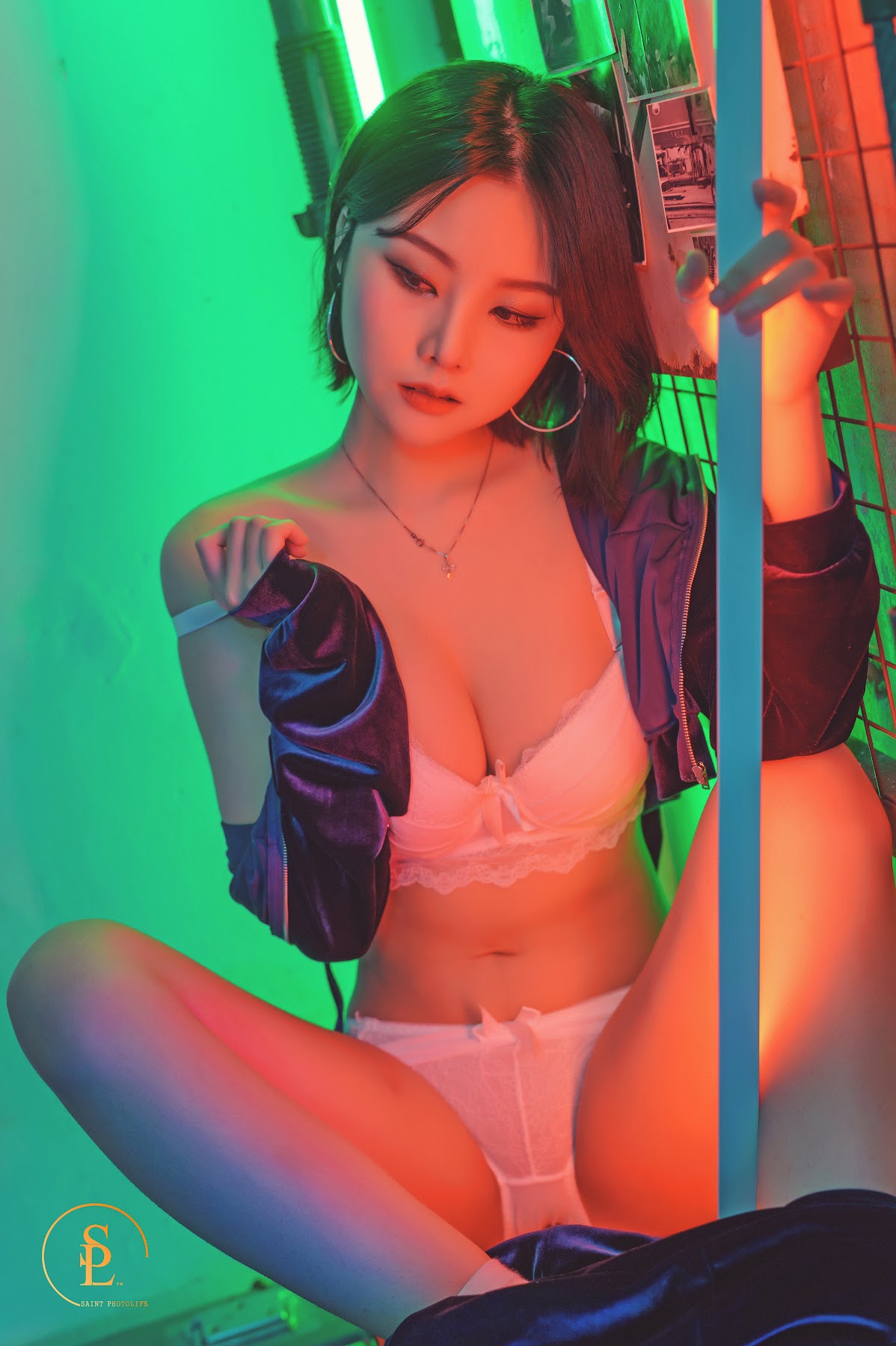 SAINT Photolife – Yuna (유나) – Yuna’s Wild - P61