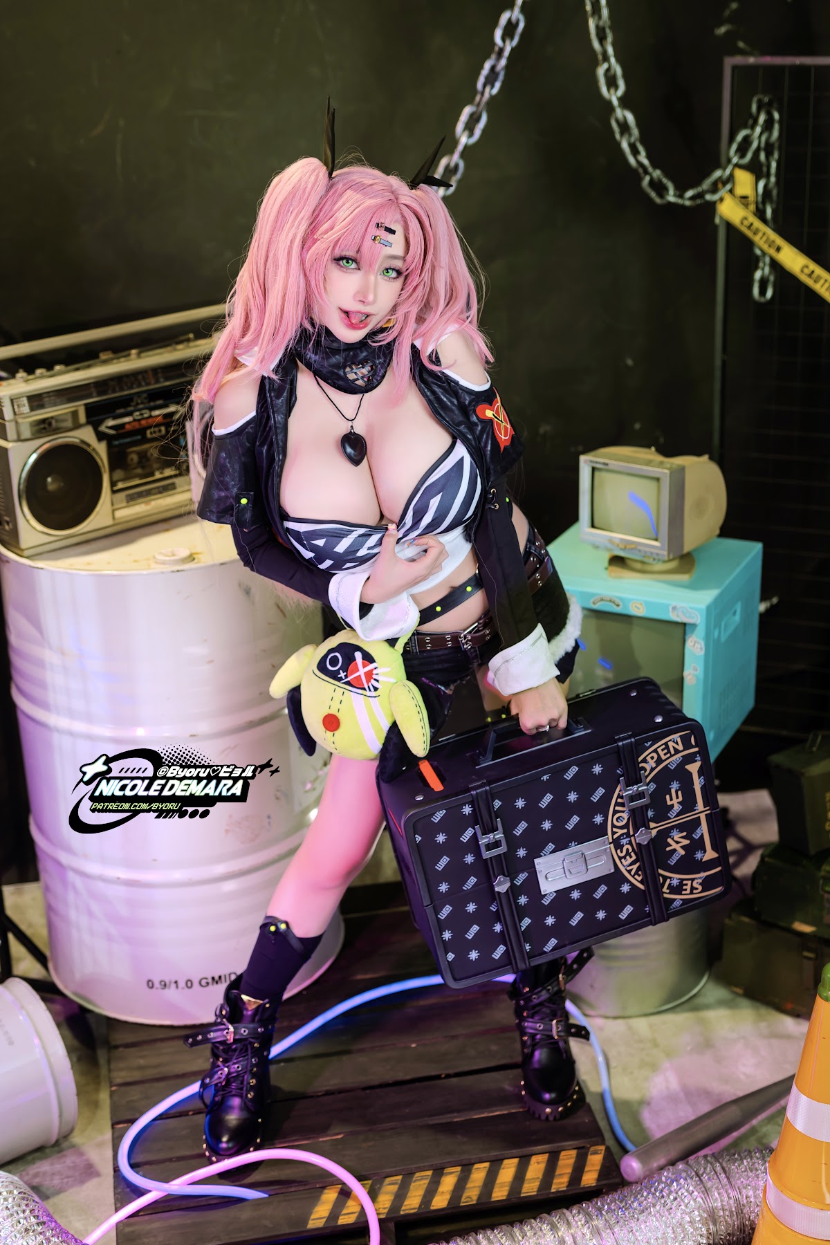 Coser@Byoru – Nicole Demara - P34
