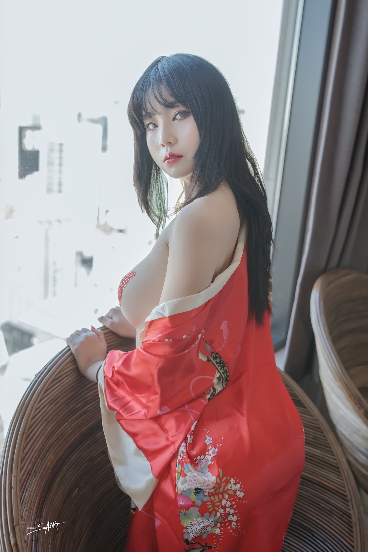 SAINT Photolife – Yuna (유나) No.8 – Come To Me - P13