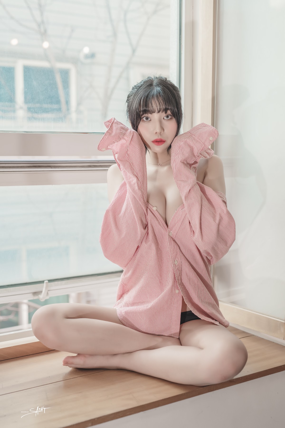 SAINT Photolife – Yuna (유나) No.11 – Love On Top - P17