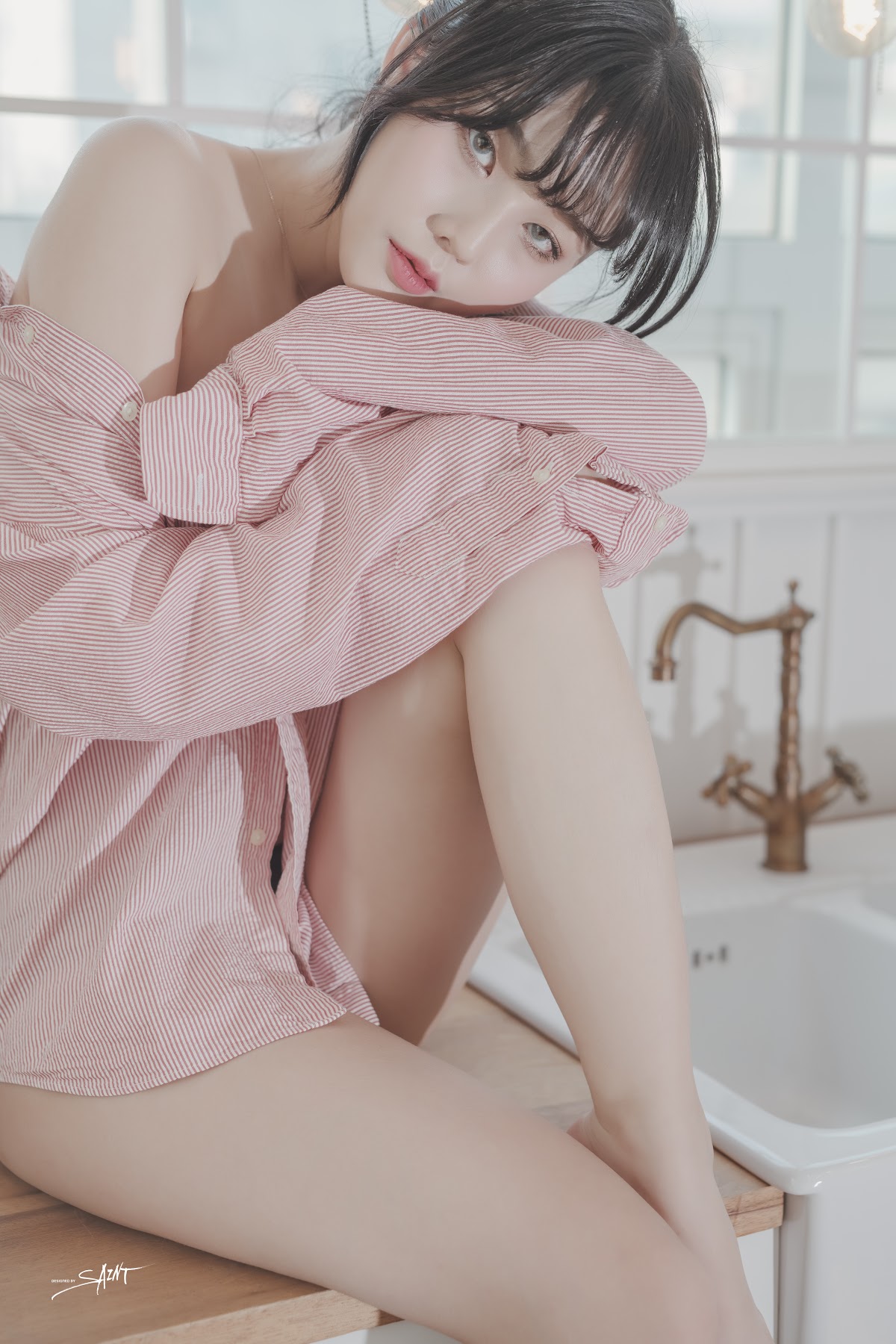 SAINT Photolife – Yuna (유나) No.11 – Love On Top - P27