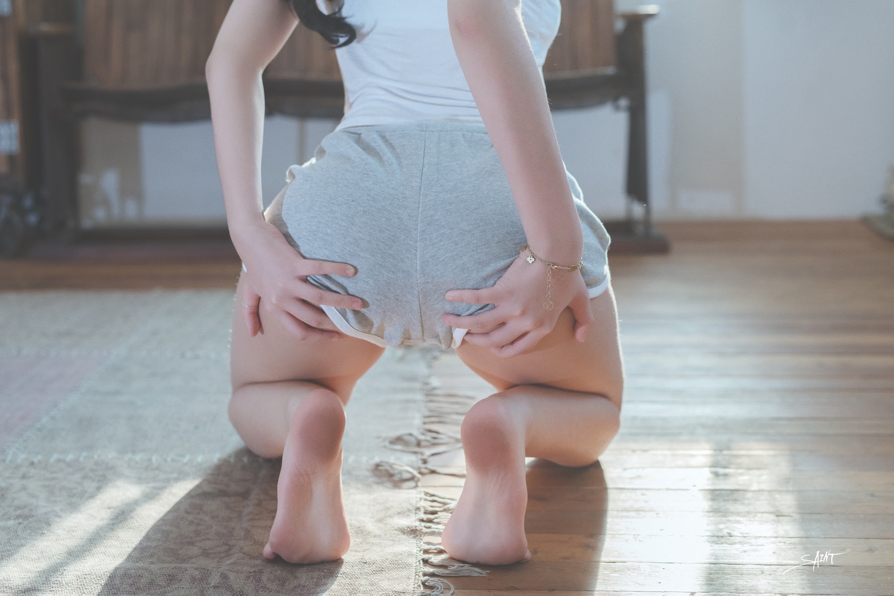 SAINT Photolife – Yuna (유나) No.11 – Love On Top - P37