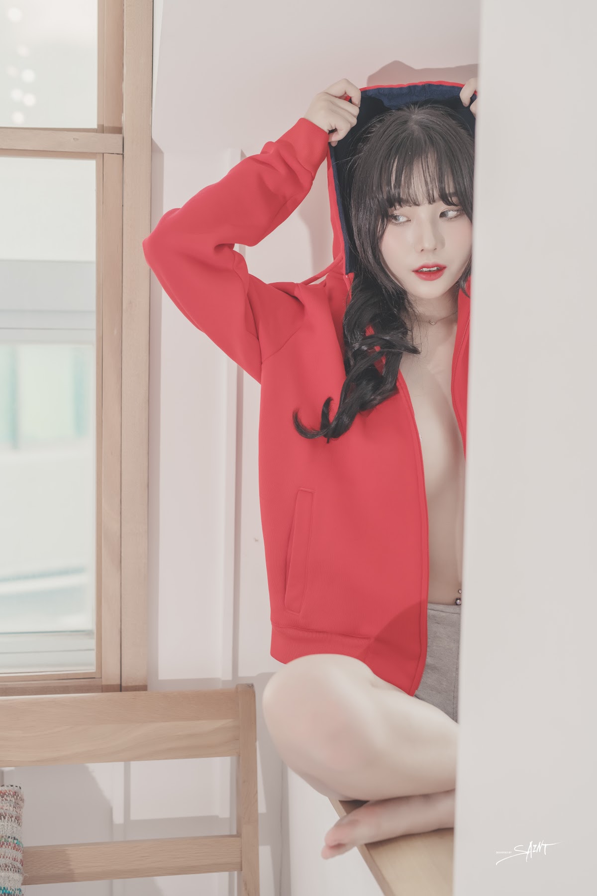 SAINT Photolife – Yuna (유나) No.11 – Love On Top - P41