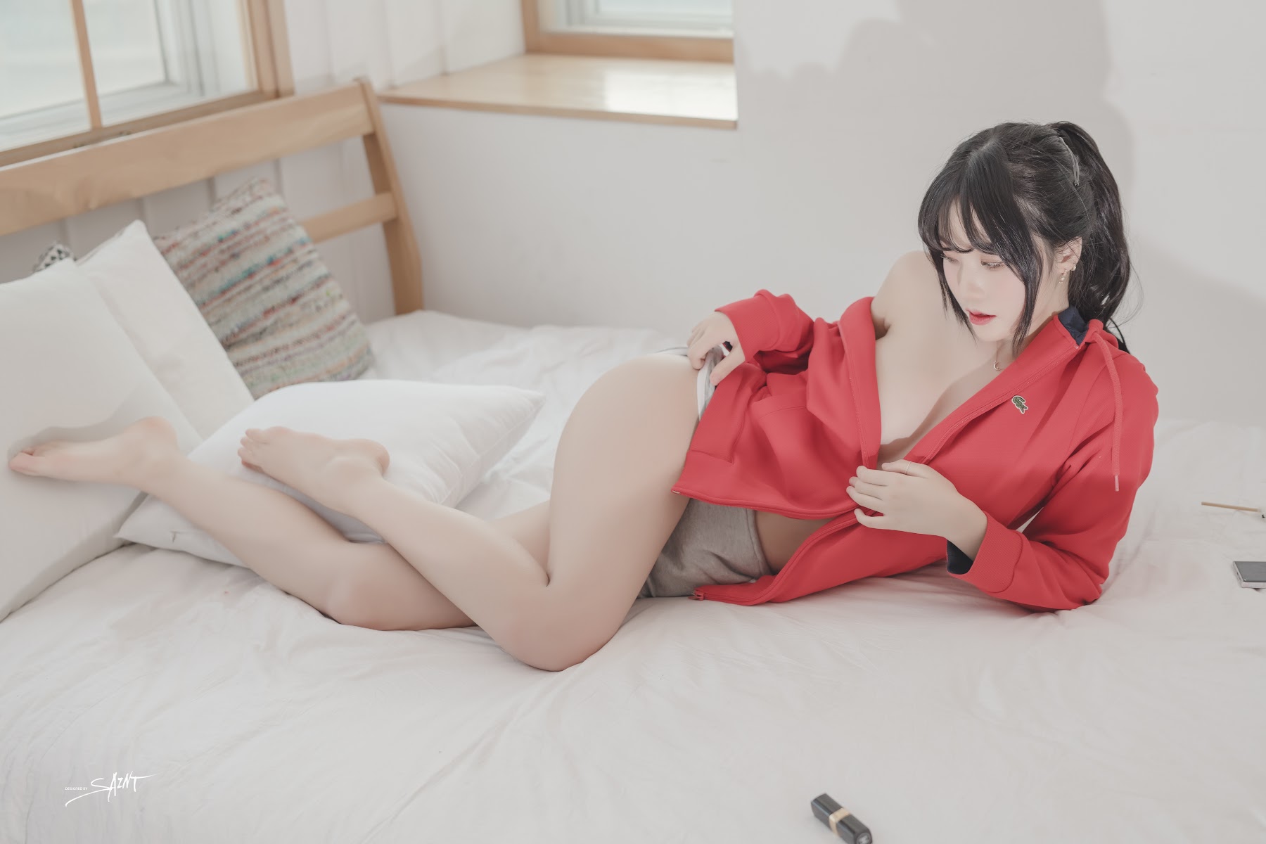 SAINT Photolife – Yuna (유나) No.11 – Love On Top - P45
