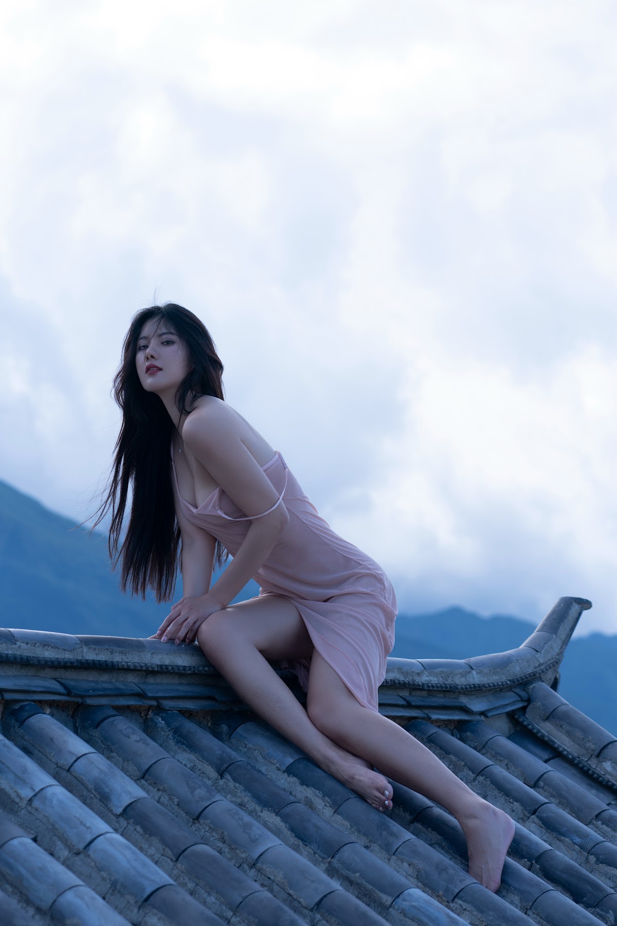Jiu Shi A Zhu A (就是阿朱啊) – The Roof - P51