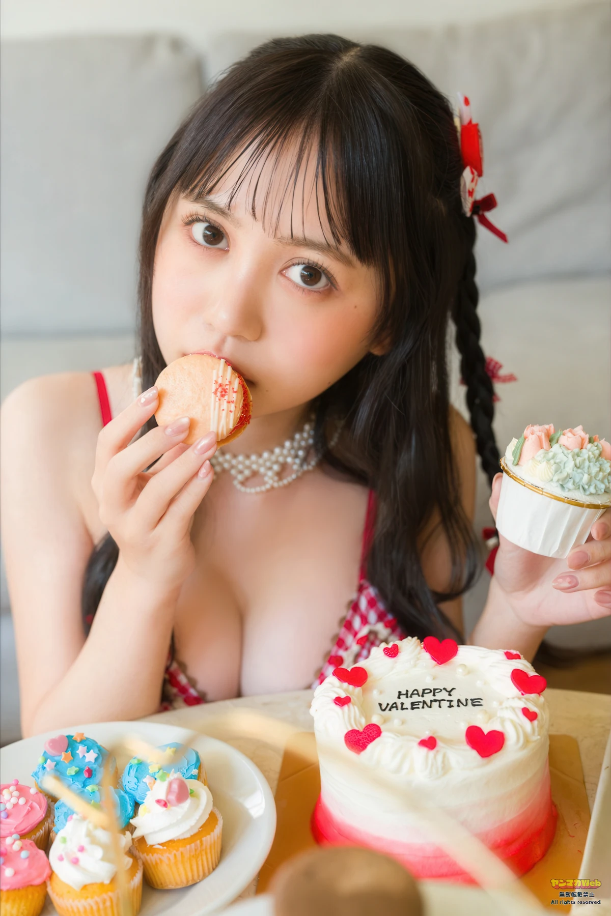 Yururitona ゆるりとな〜, Young Magazine 2026 No.12 (ヤングマガジン 2026年12号) - P8