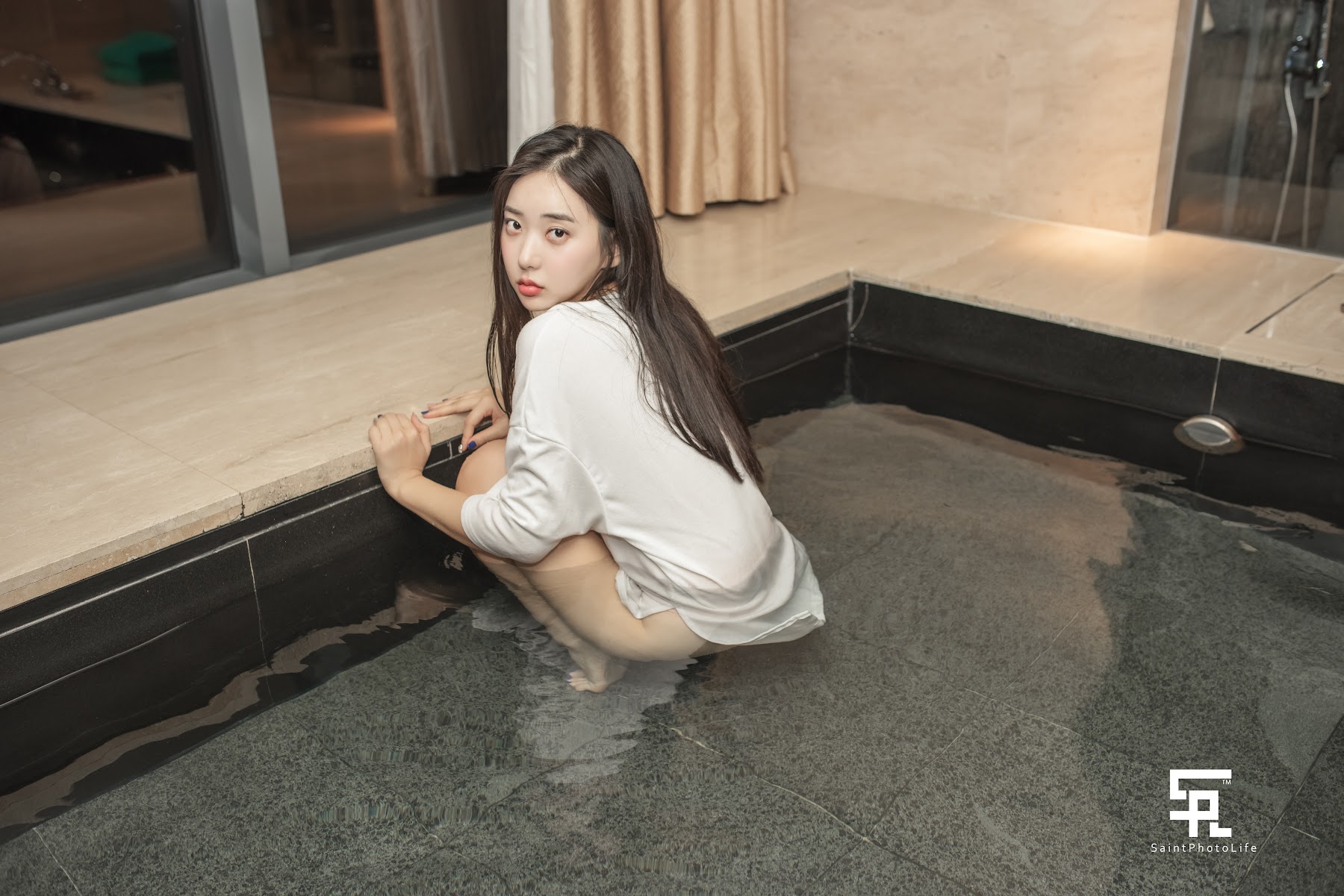 SAINT Photolife – Zenny (신재은) – Banyan Tree Club & Spa - P49