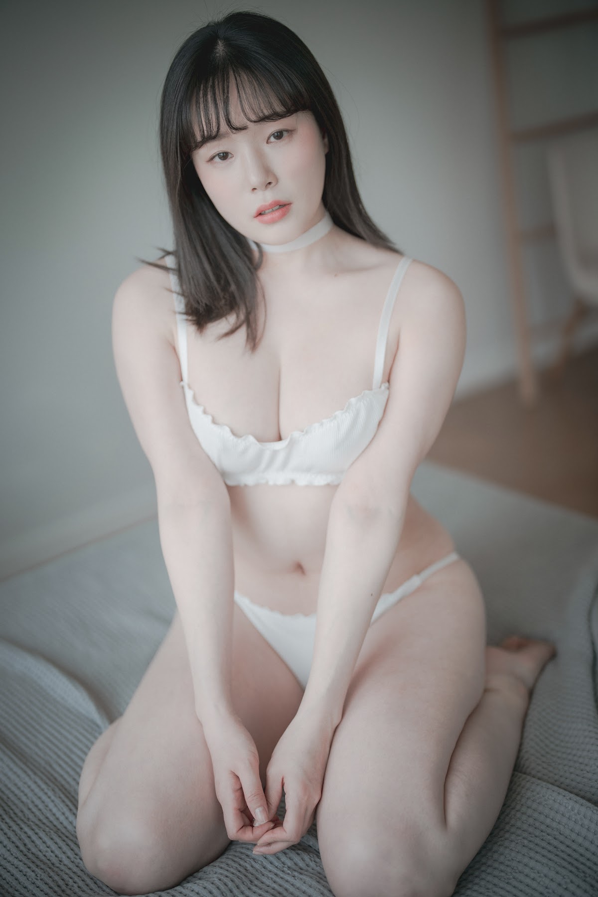DJAWA Photo – Pia (피아) – Cozy White - P24