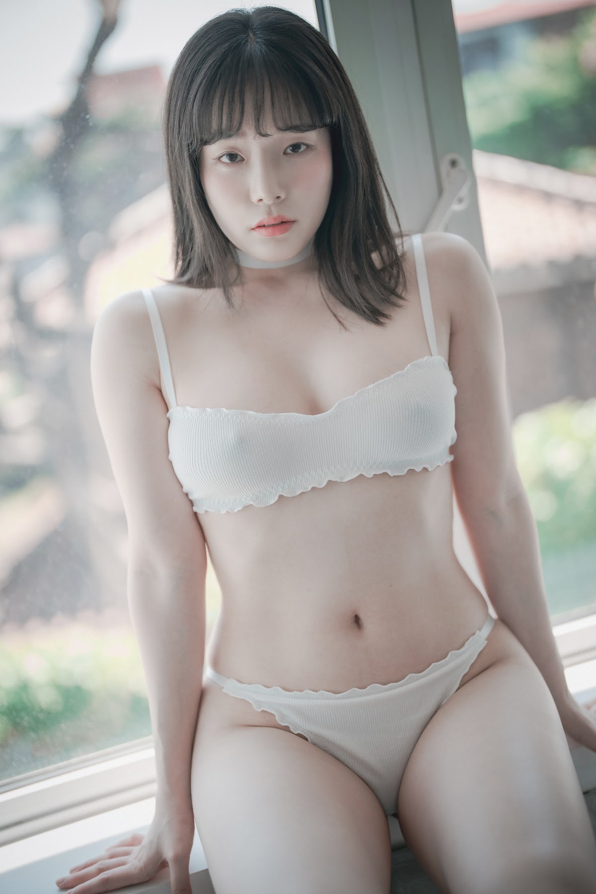 DJAWA Photo – Pia (피아) – Cozy White - P41