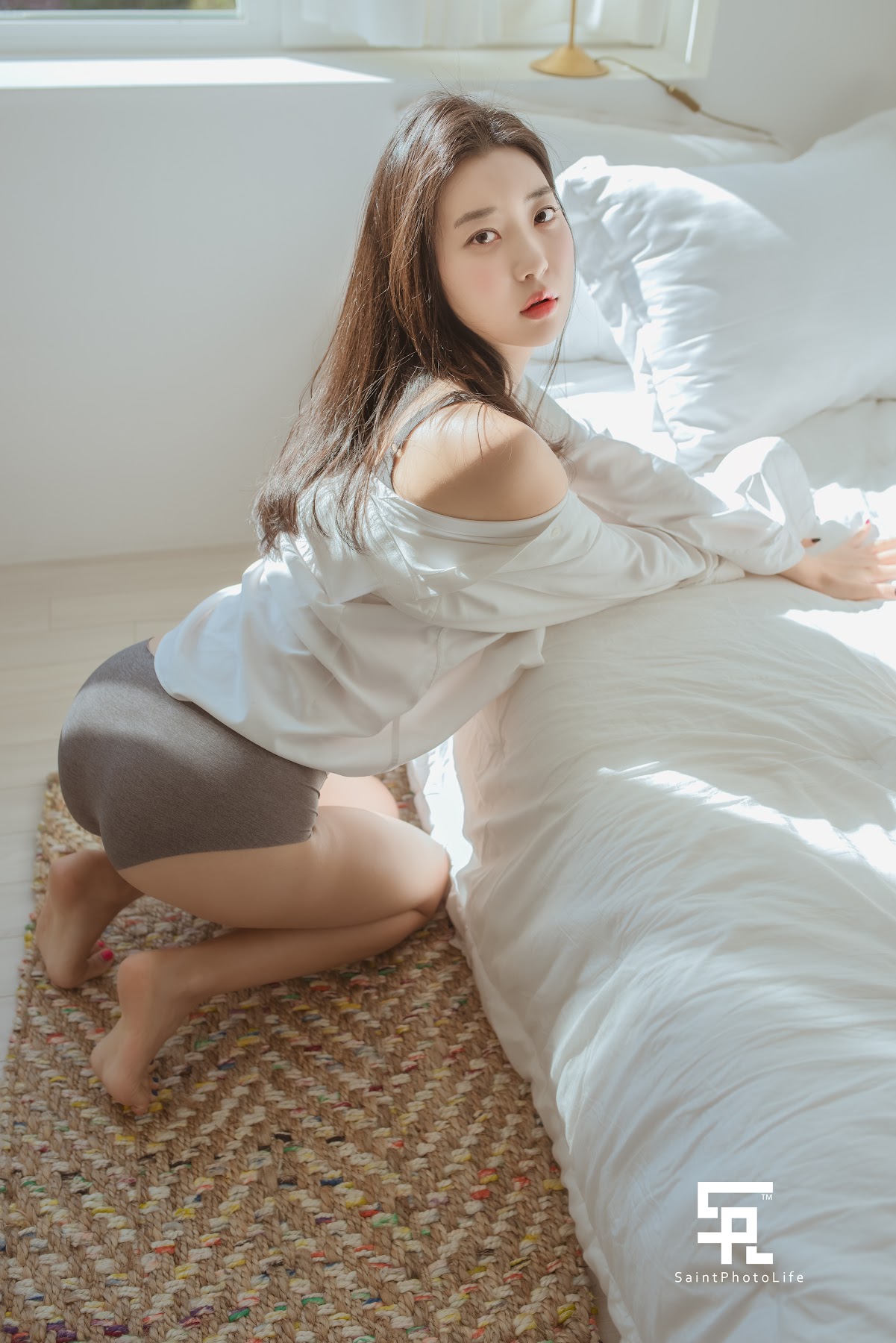 SAINT Photolife – Zenny (신재은) – Romance - P5