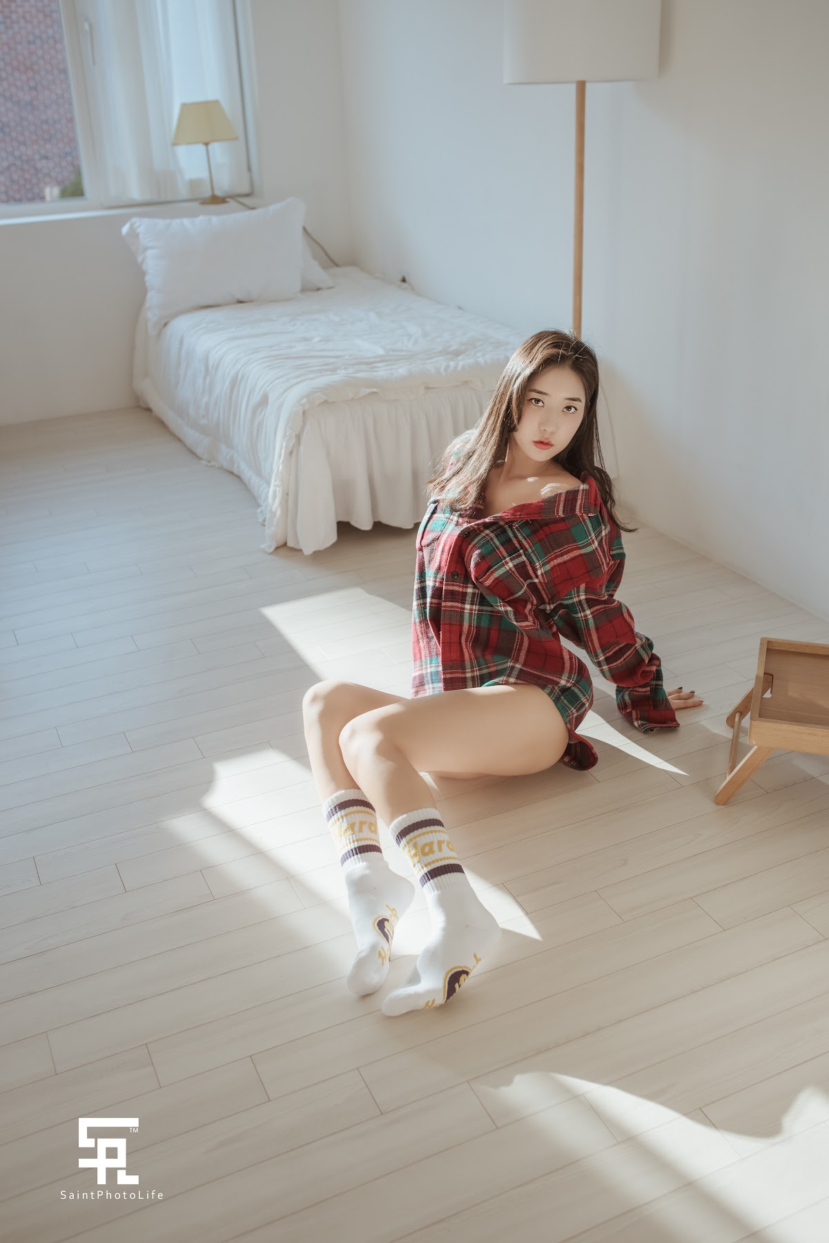 SAINT Photolife – Zenny (신재은) – Romance 2 - P23