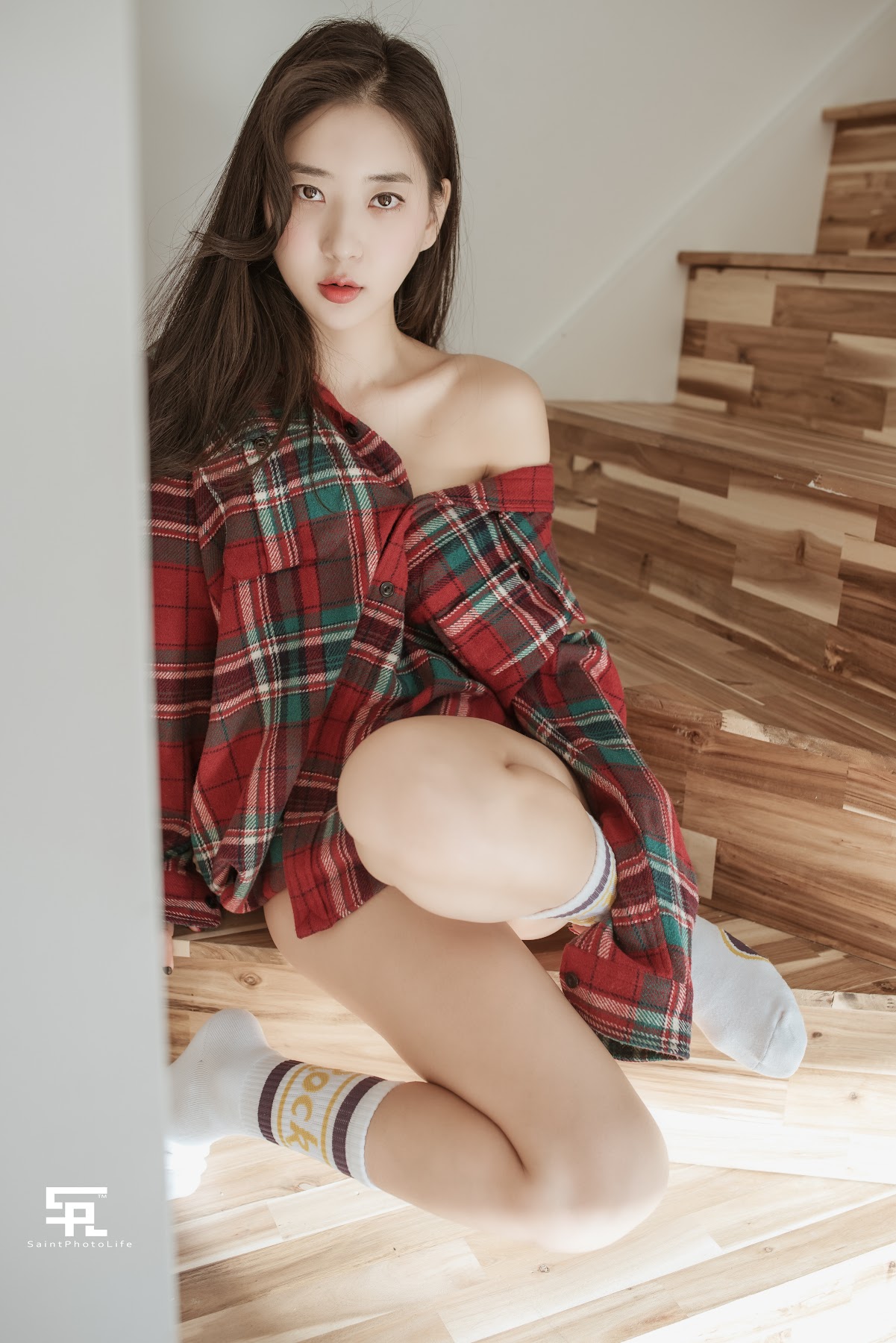 SAINT Photolife – Zenny (신재은) – Romance 2 - P35