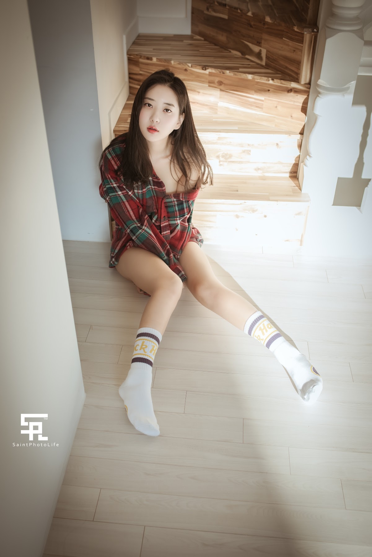 SAINT Photolife – Zenny (신재은) – Romance 2 - P36