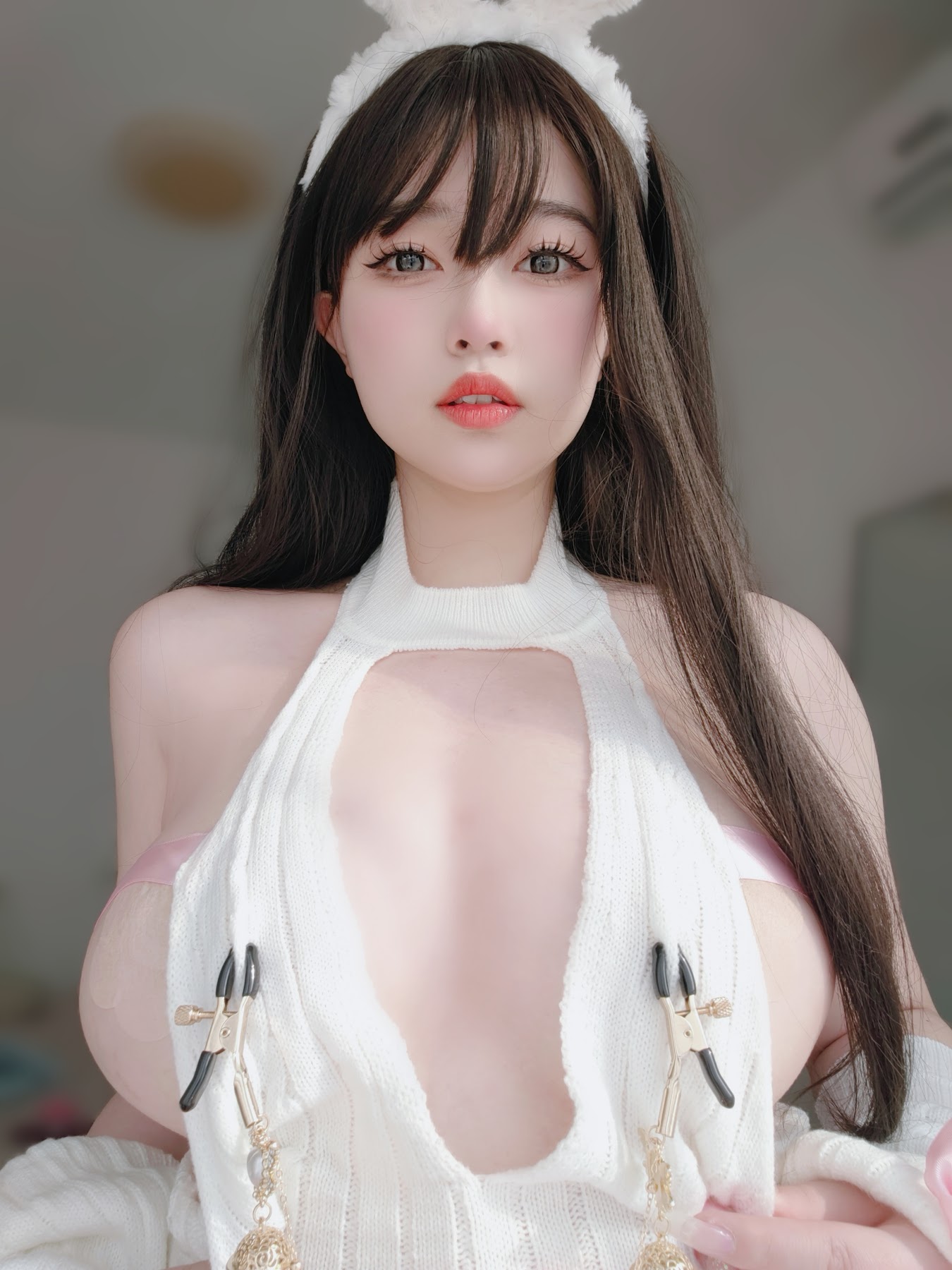 Coser@女主K – 白丝兔女郎 - P14