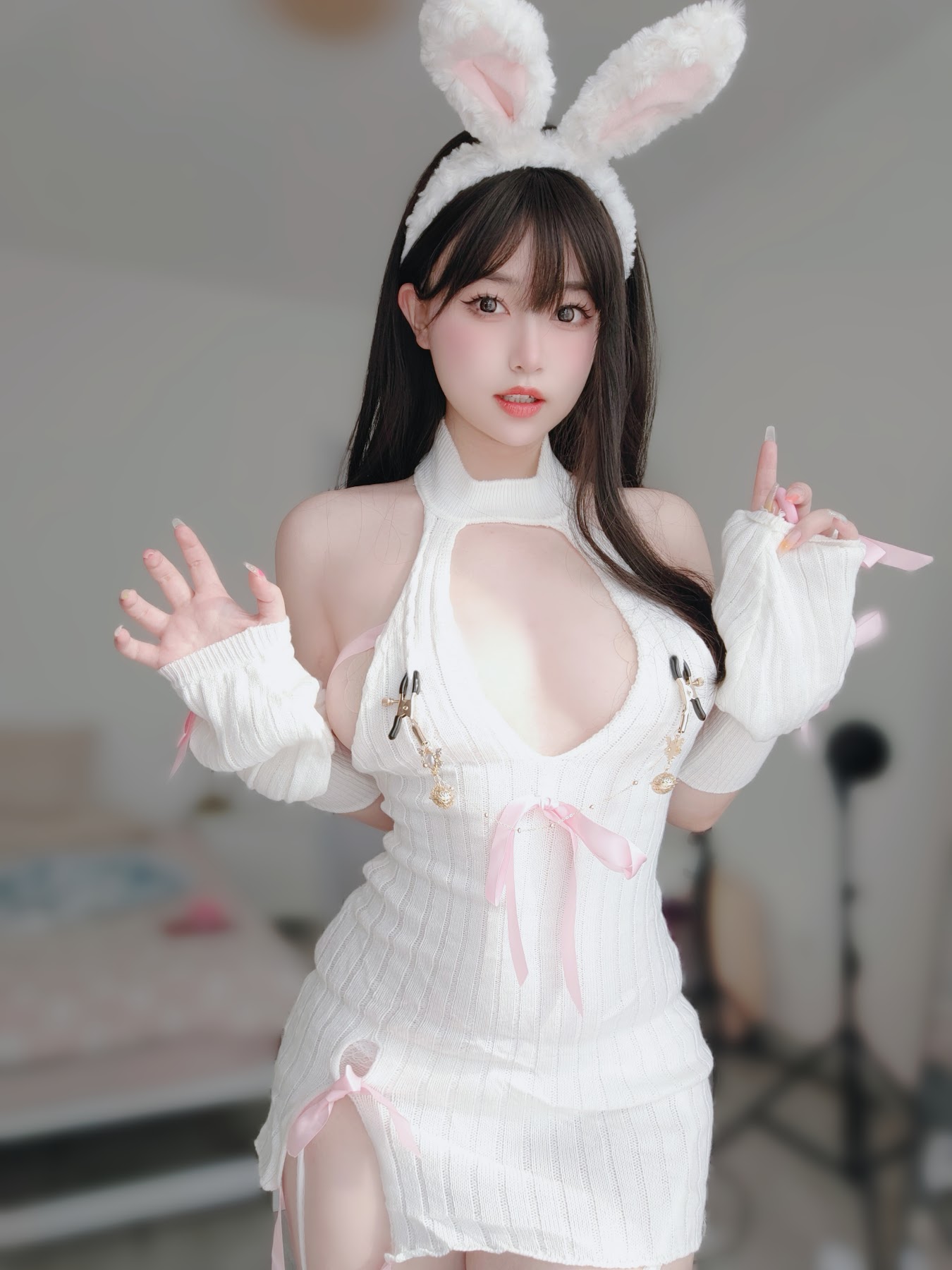 Coser@女主K – 白丝兔女郎 - P2