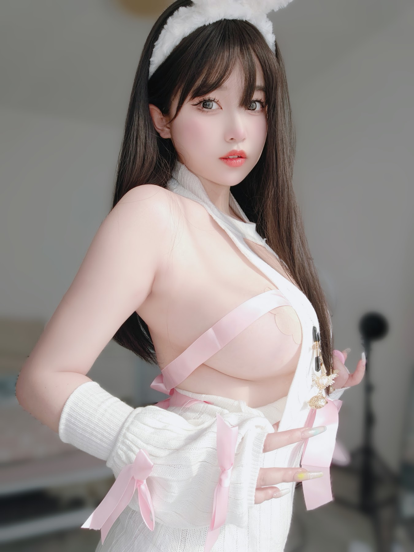 Coser@女主K – 白丝兔女郎 - P4