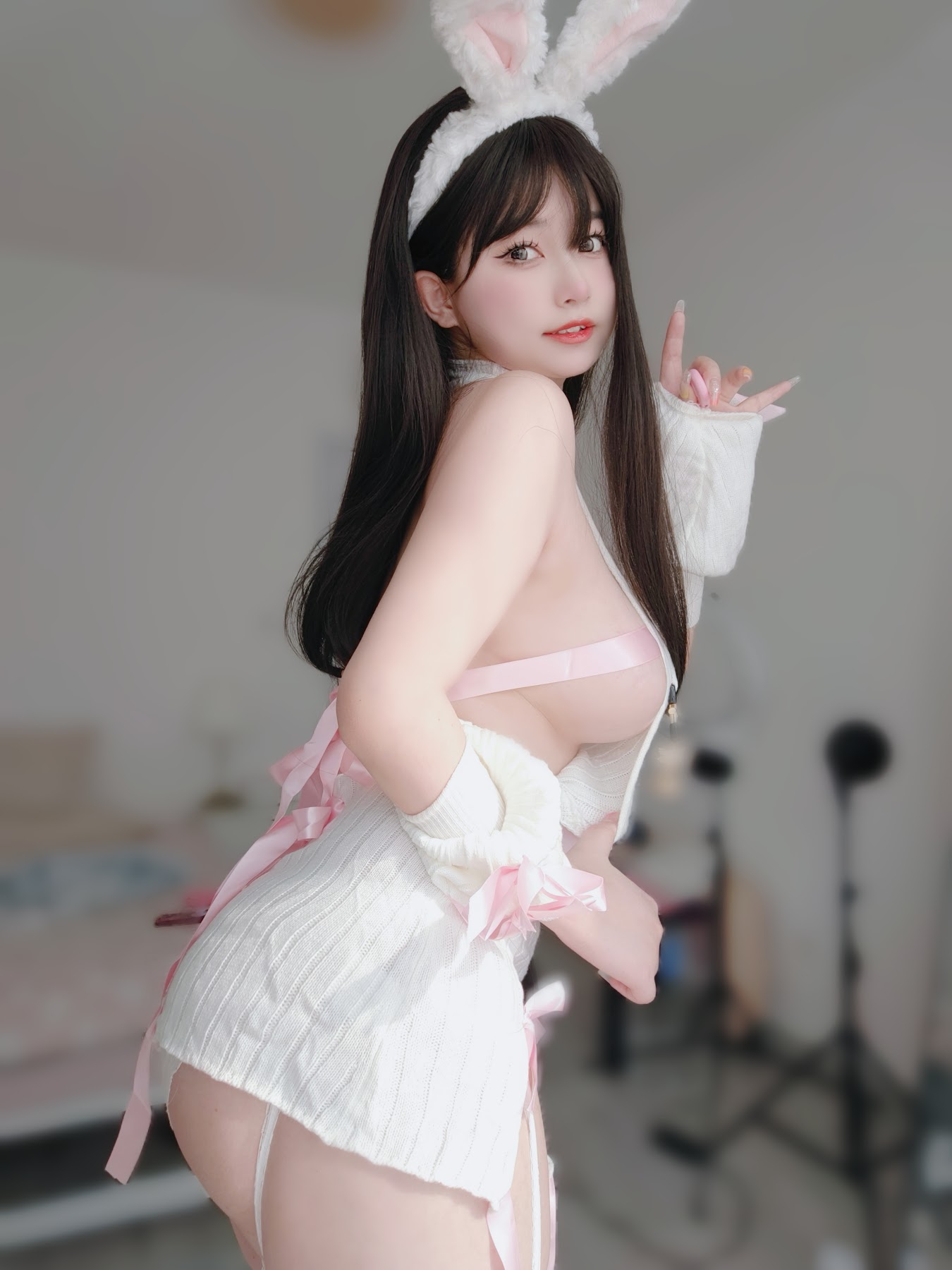 Coser@女主K – 白丝兔女郎 - P96