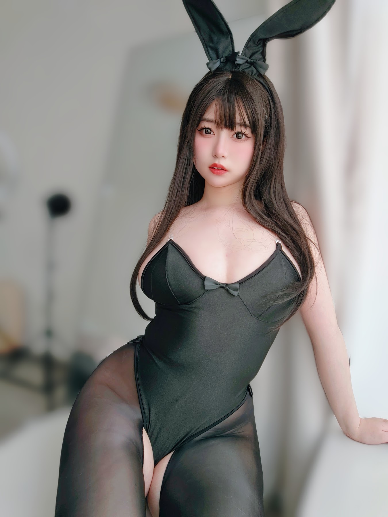 Coser@女主K – 黑丝兔女郎 - P47