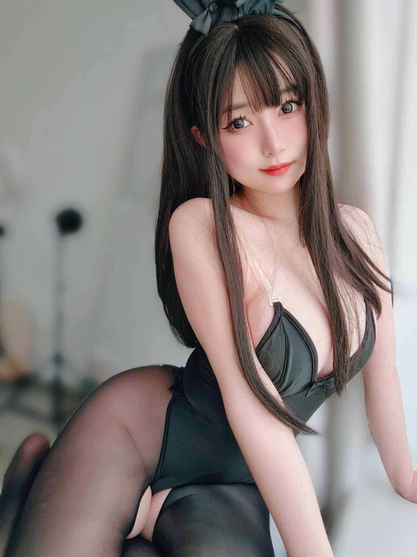 Coser@女主K – 黑丝兔女郎 - P54