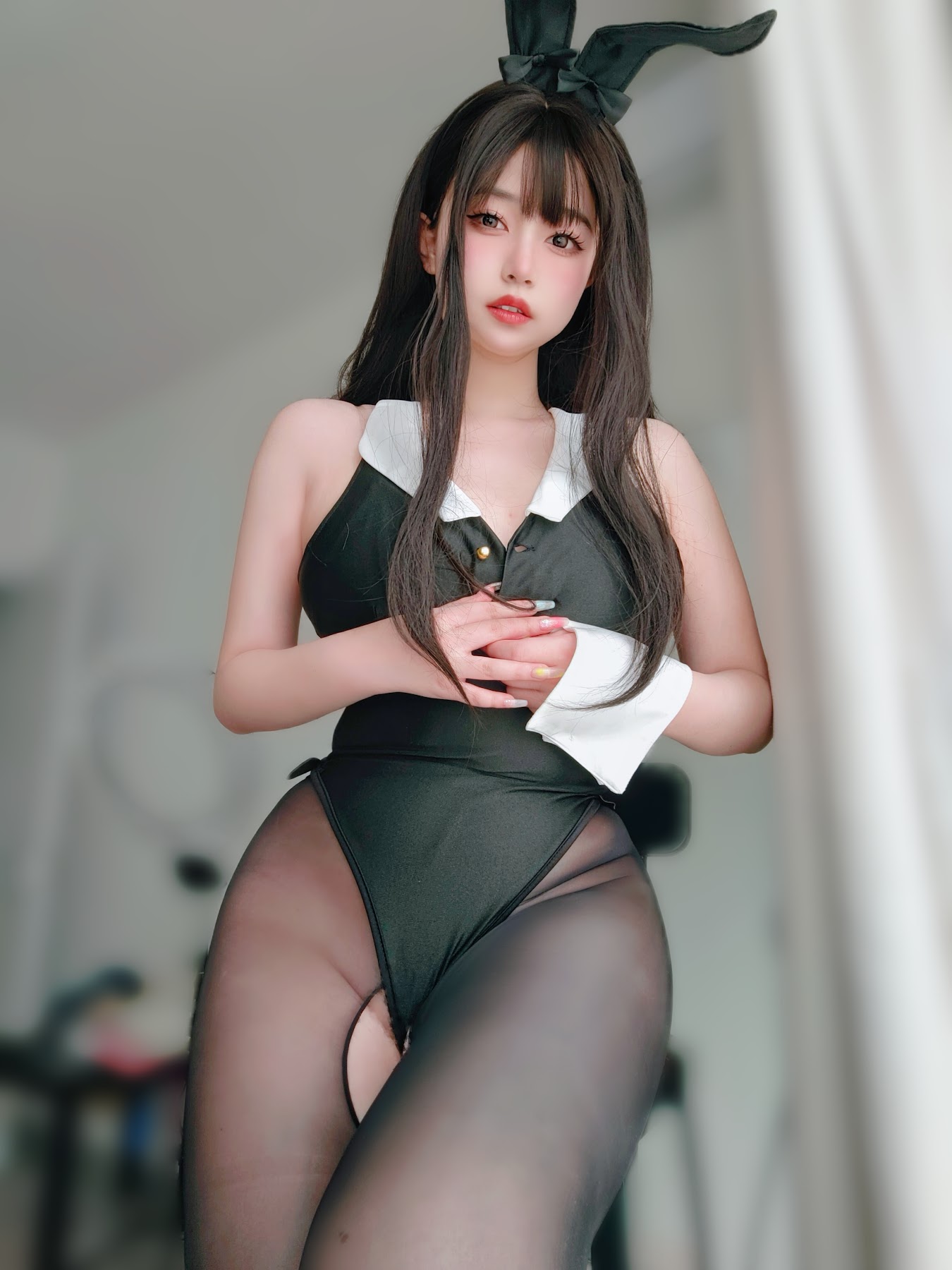 Coser@女主K – 黑丝兔女郎 - P93