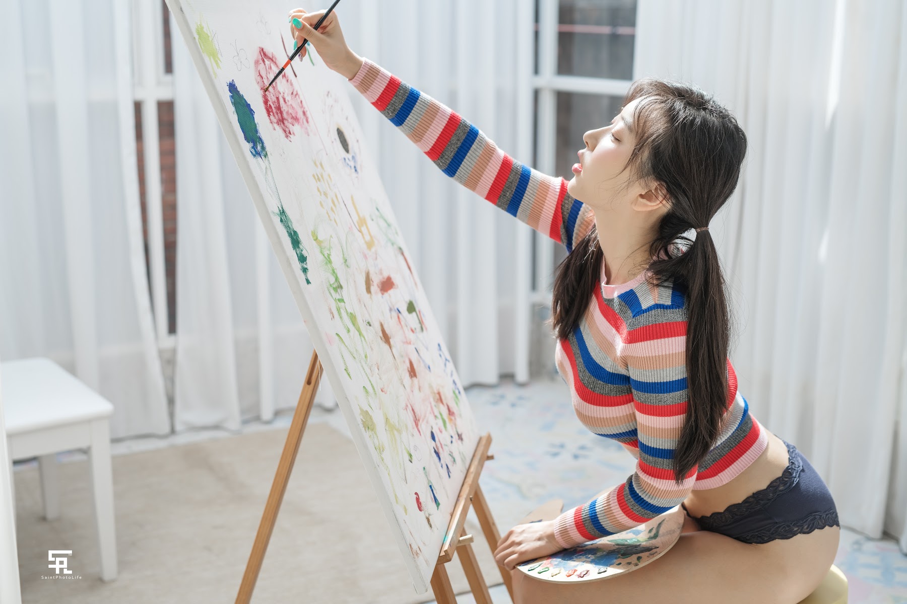 SAINT Photolife – Zenny (신재은) – Zenny’s daily life - P9