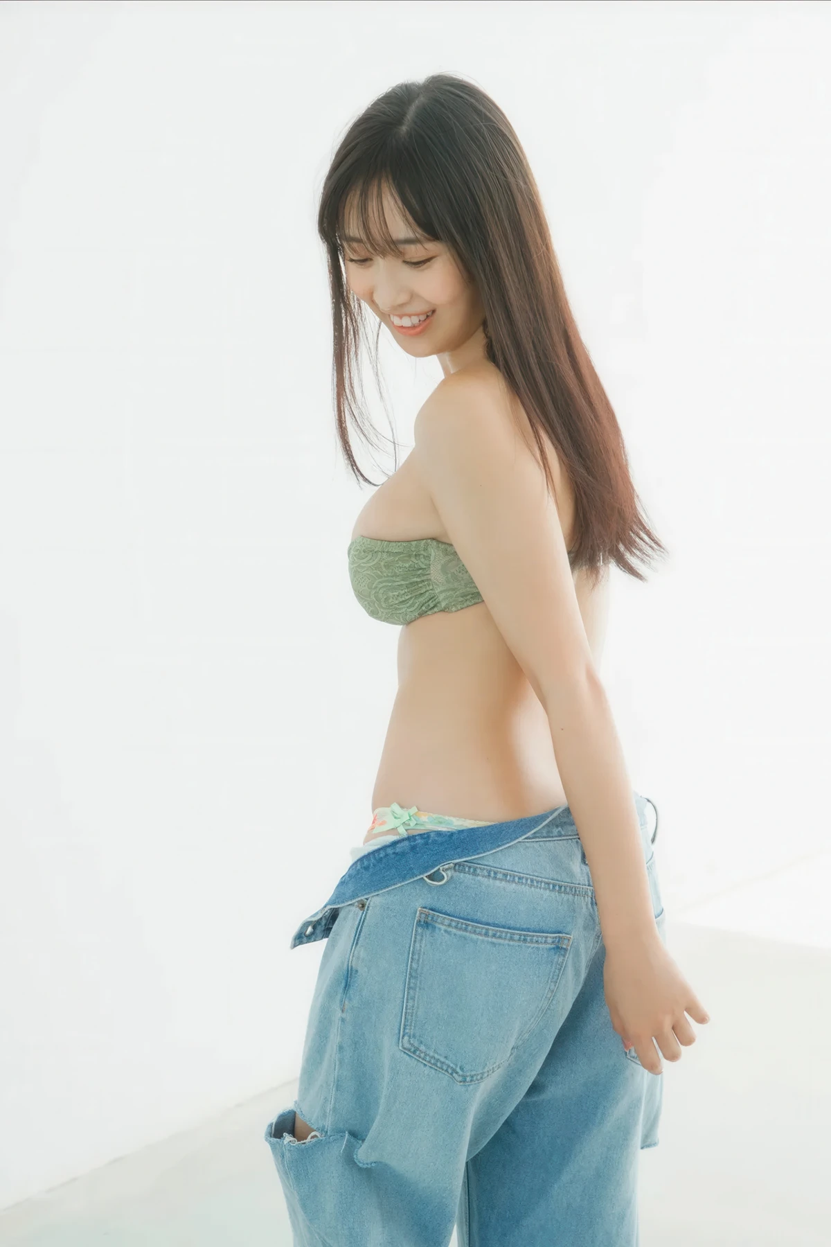 Aoi Mizobata 溝端葵, FRIDAY Monthly Girl 052 完全未発表100カット Set.01 - P17