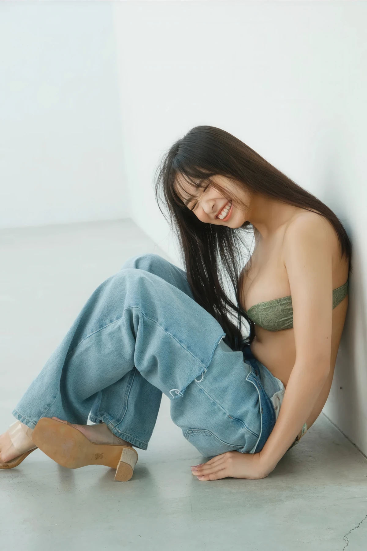 Aoi Mizobata 溝端葵, FRIDAY Monthly Girl 052 完全未発表100カット Set.01 - P26