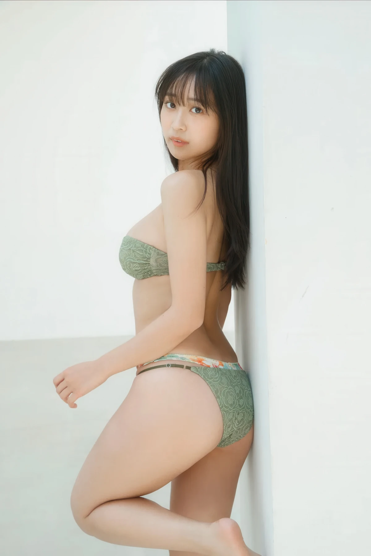 Aoi Mizobata 溝端葵, FRIDAY Monthly Girl 052 完全未発表100カット Set.01 - P29