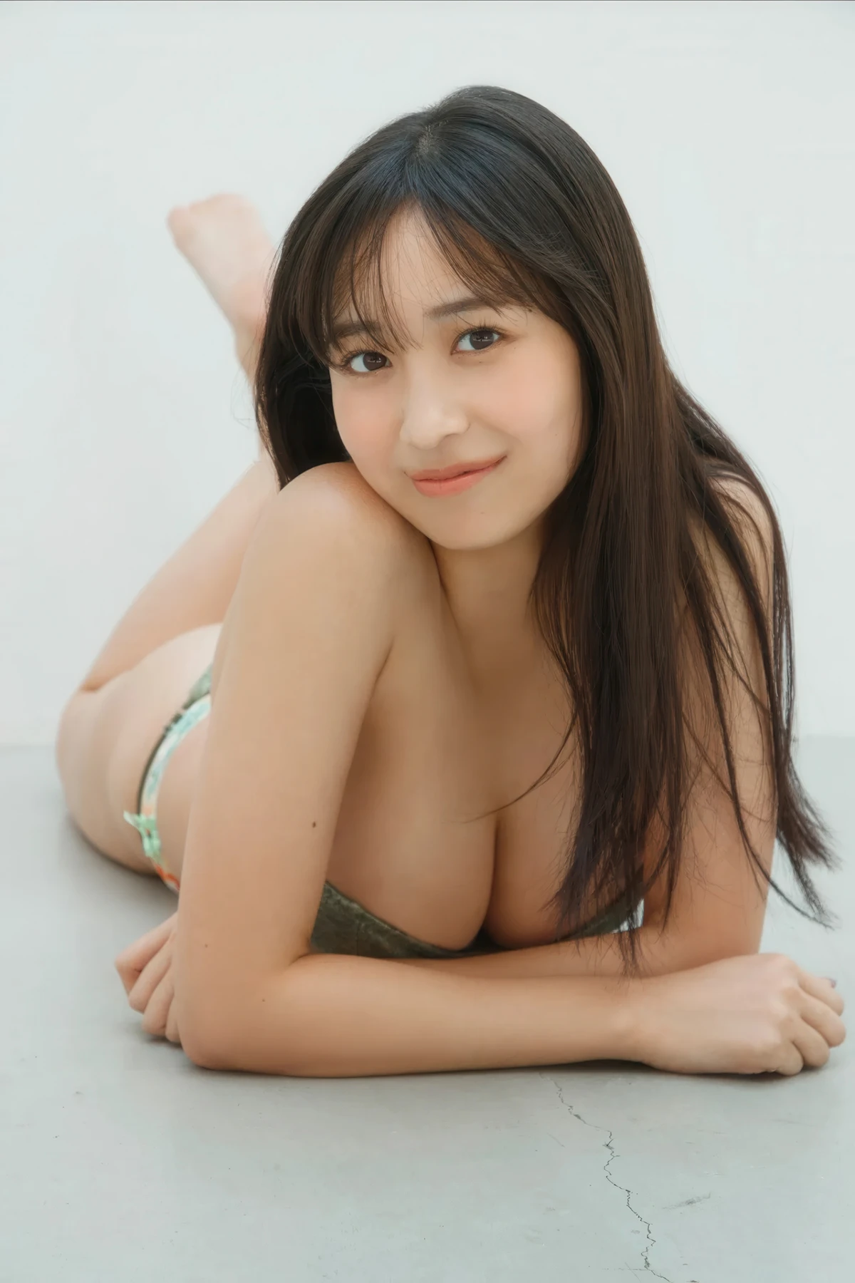 Aoi Mizobata 溝端葵, FRIDAY Monthly Girl 052 完全未発表100カット Set.01 - P37