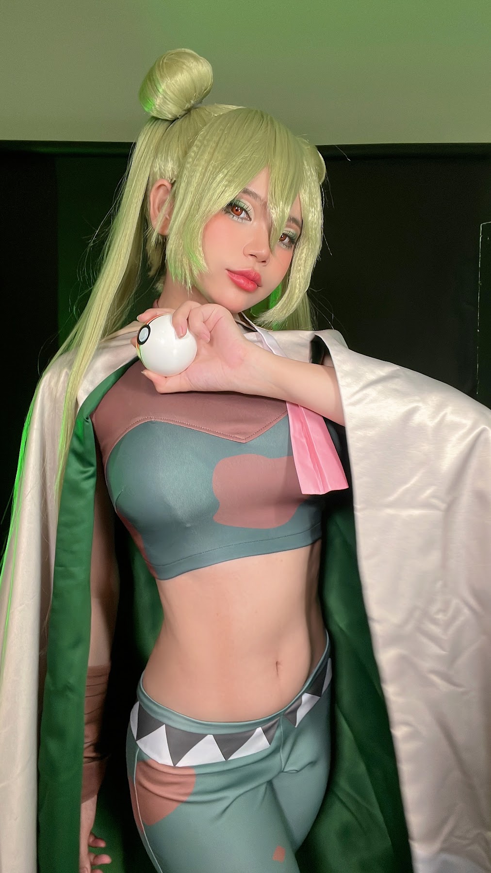Coser@ZinieQ – Hatsune Miku Project Voltage - P34