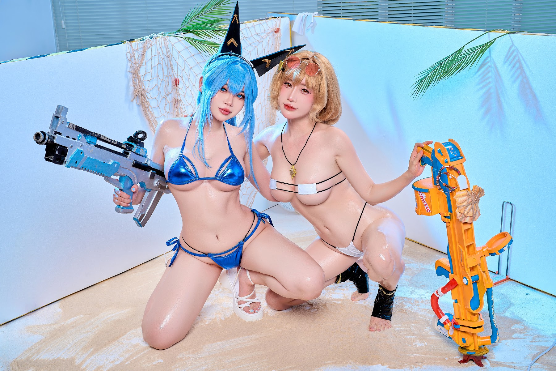 Coser@ZinieQ – Helm x Anis NIKKE Cosplay - P14