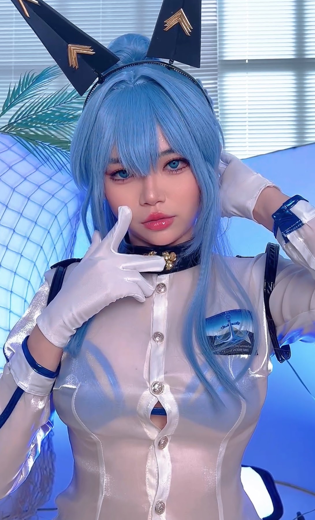 Coser@ZinieQ – Helm x Anis NIKKE Cosplay - P5