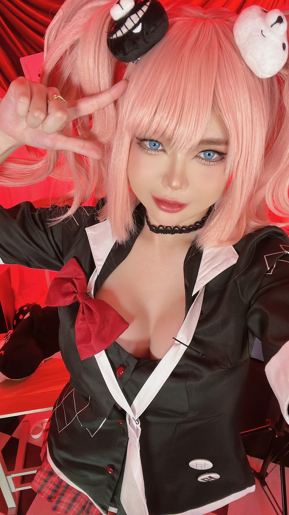 Coser@ZinieQ – Junko Danganronpa - P10