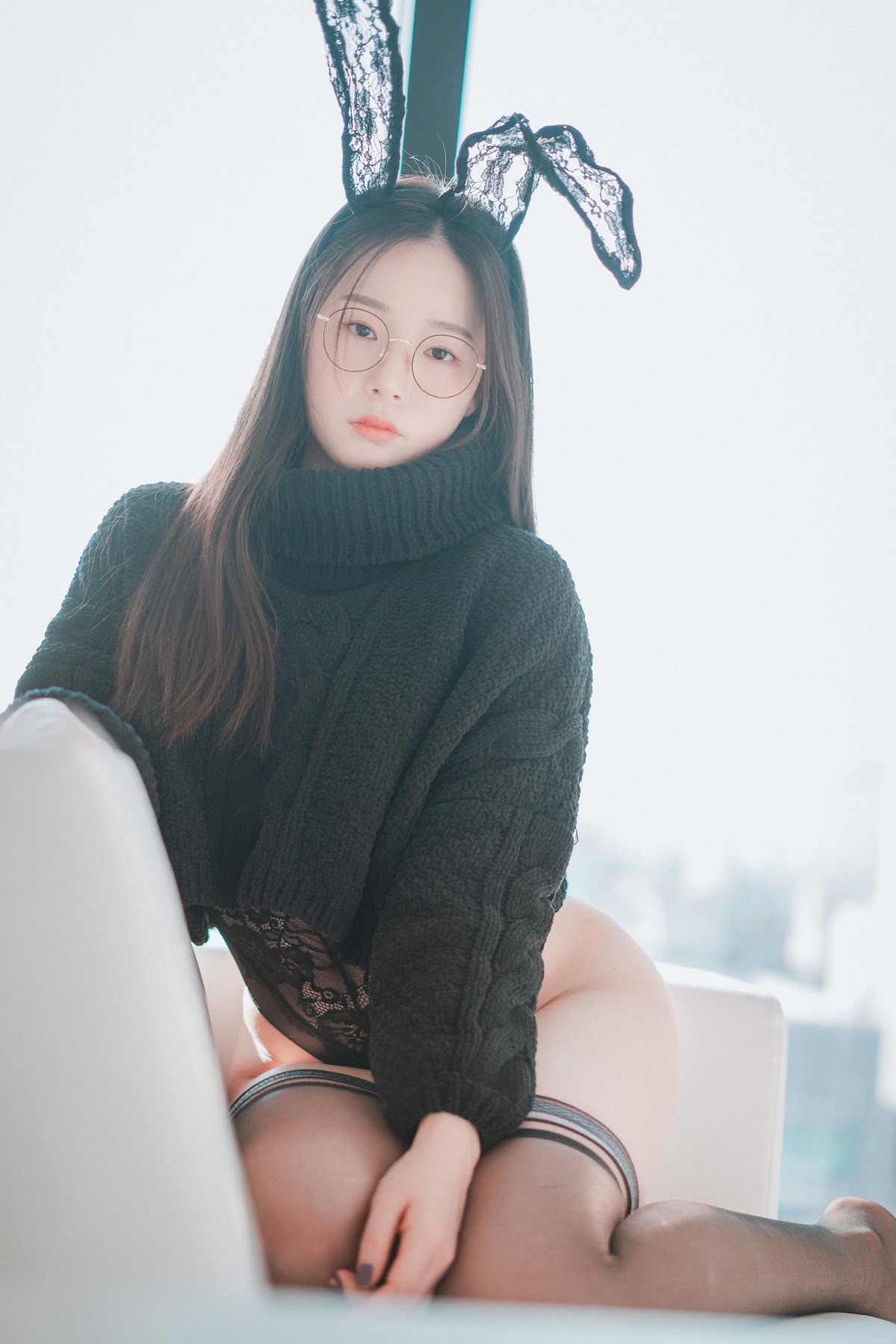 DJAWA Photo – Pia (피아) – Loose and Tight Black - P20