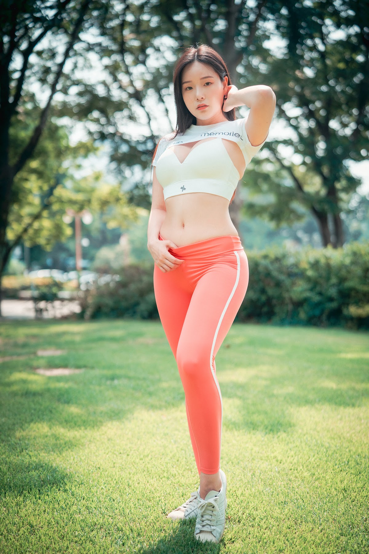 DJAWA Photo – Pia (피아) – Loose and Tight Salmon Pink - P1