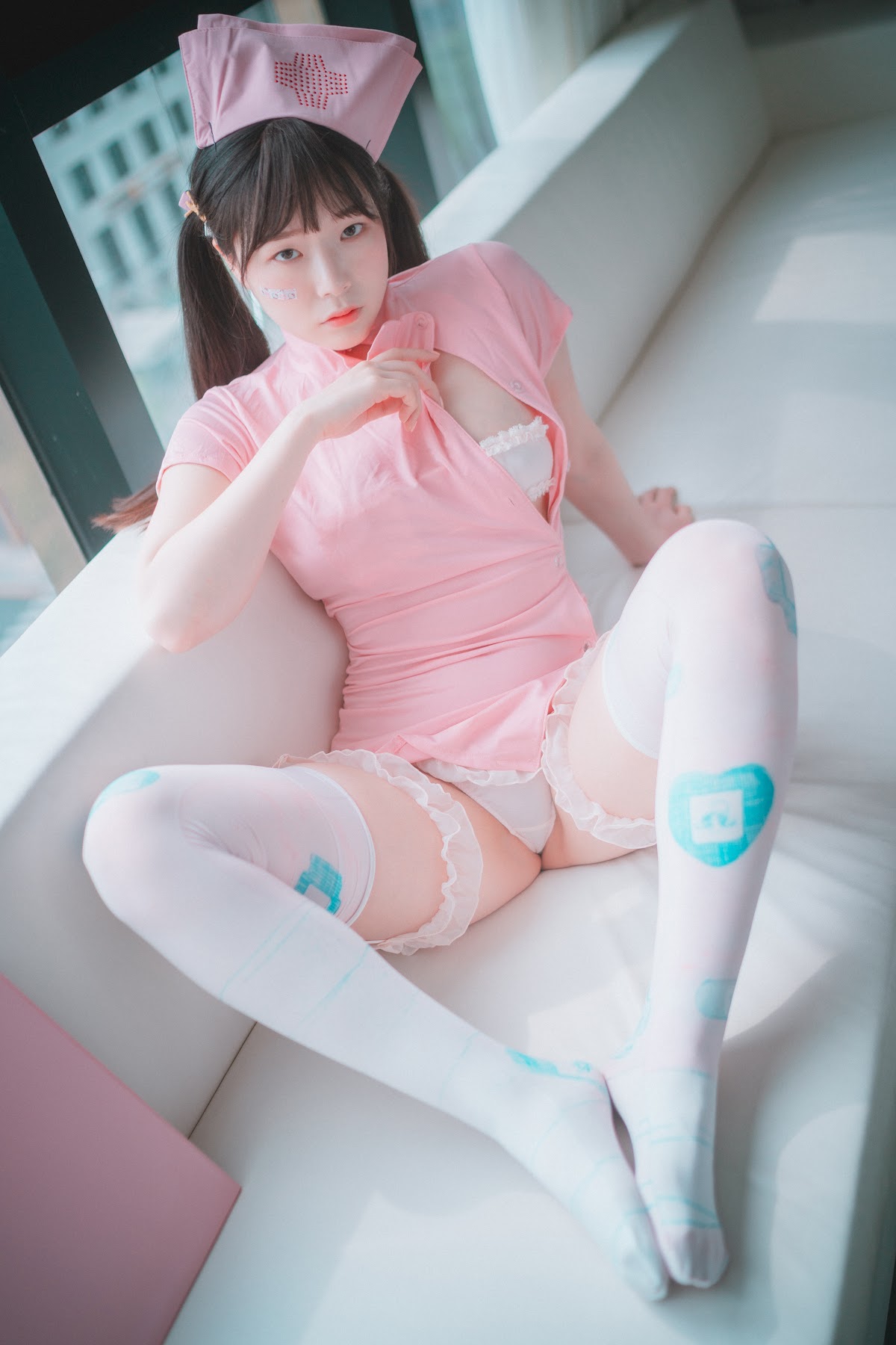 DJAWA Photo – Pia (피아) – Nursing Overtime - P35