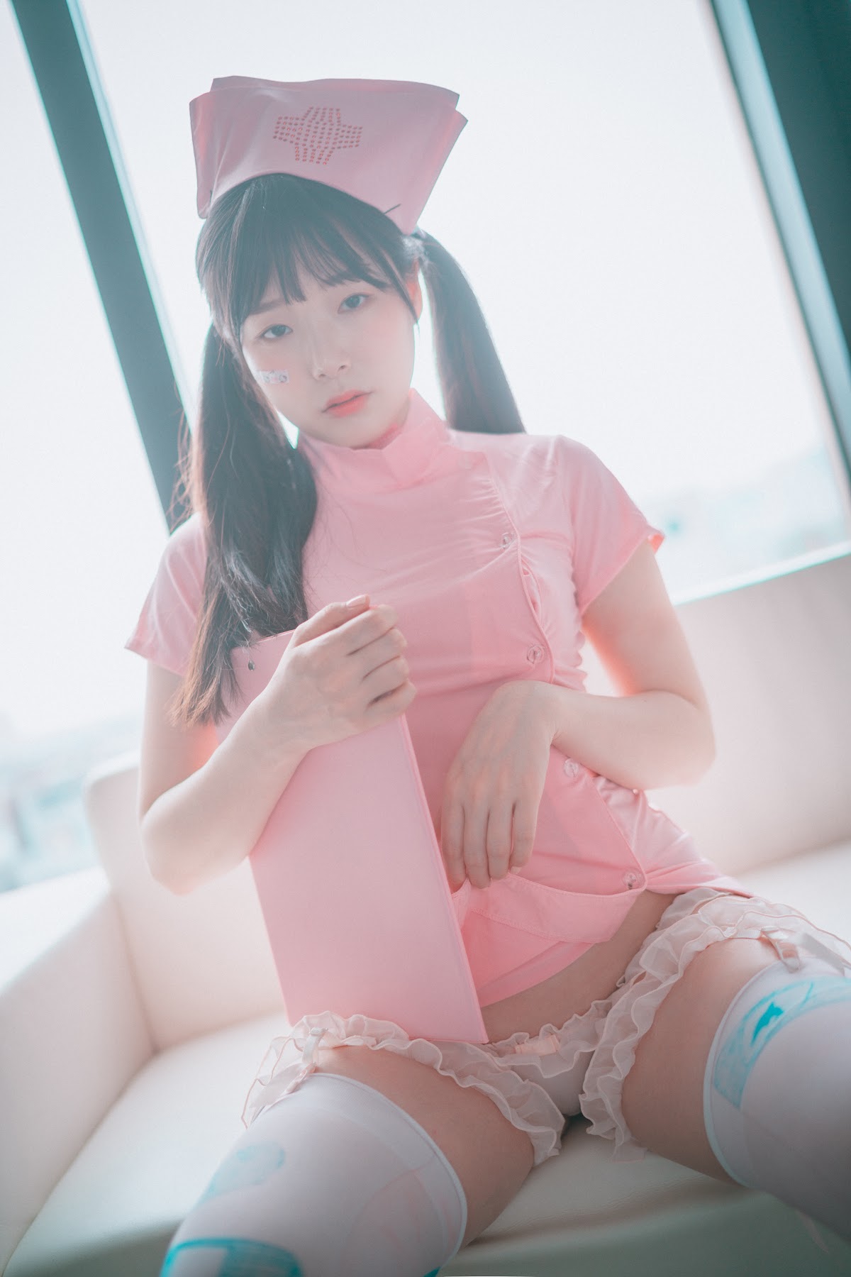 DJAWA Photo – Pia (피아) – Nursing Overtime - P46