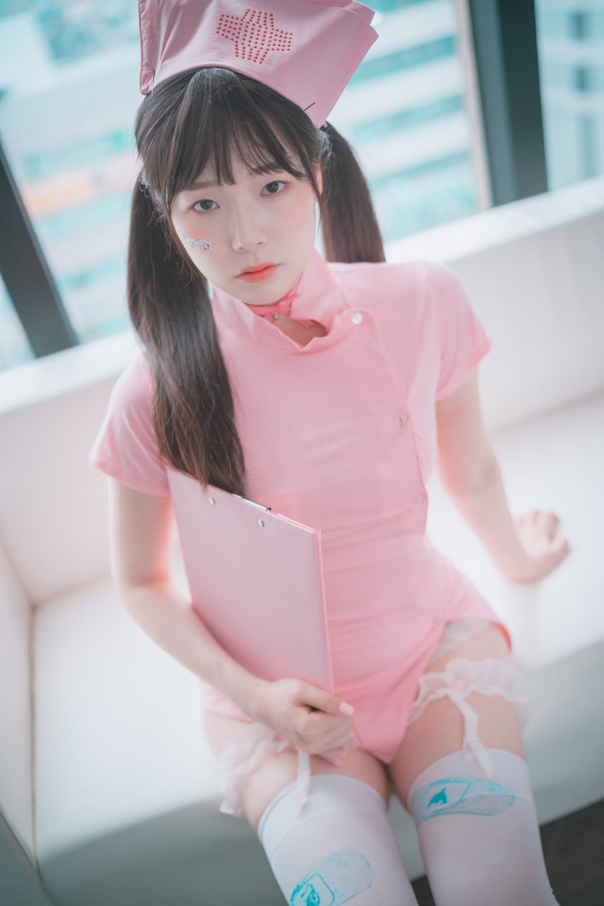 DJAWA Photo – Pia (피아) – Nursing Overtime - P4