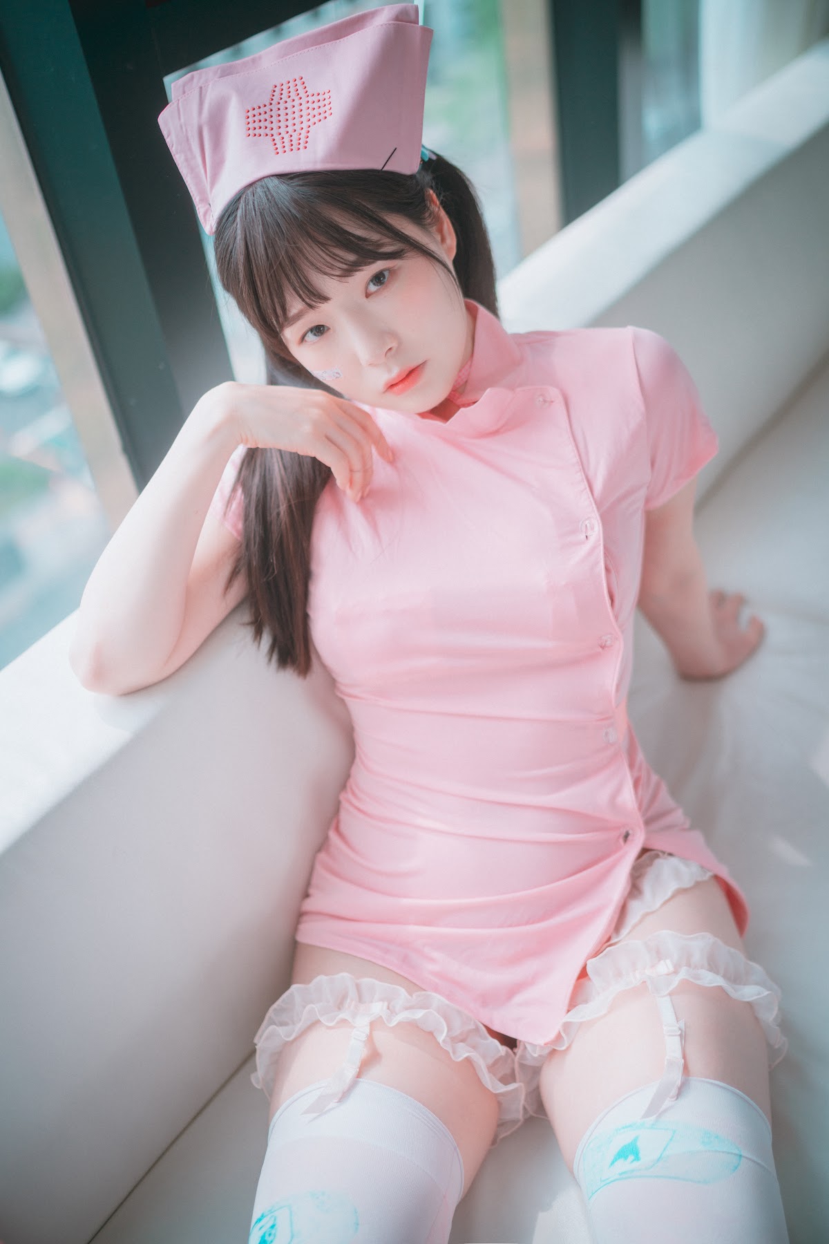 DJAWA Photo – Pia (피아) – Nursing Overtime - P53